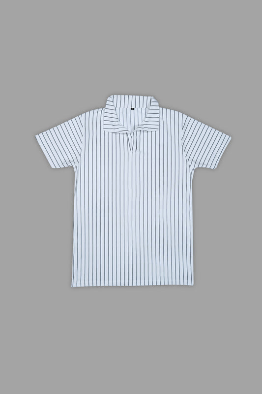 Short sleeve stretchable fitted polo shirt