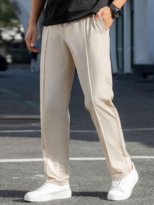 Relaxed Fit Platted Trouser